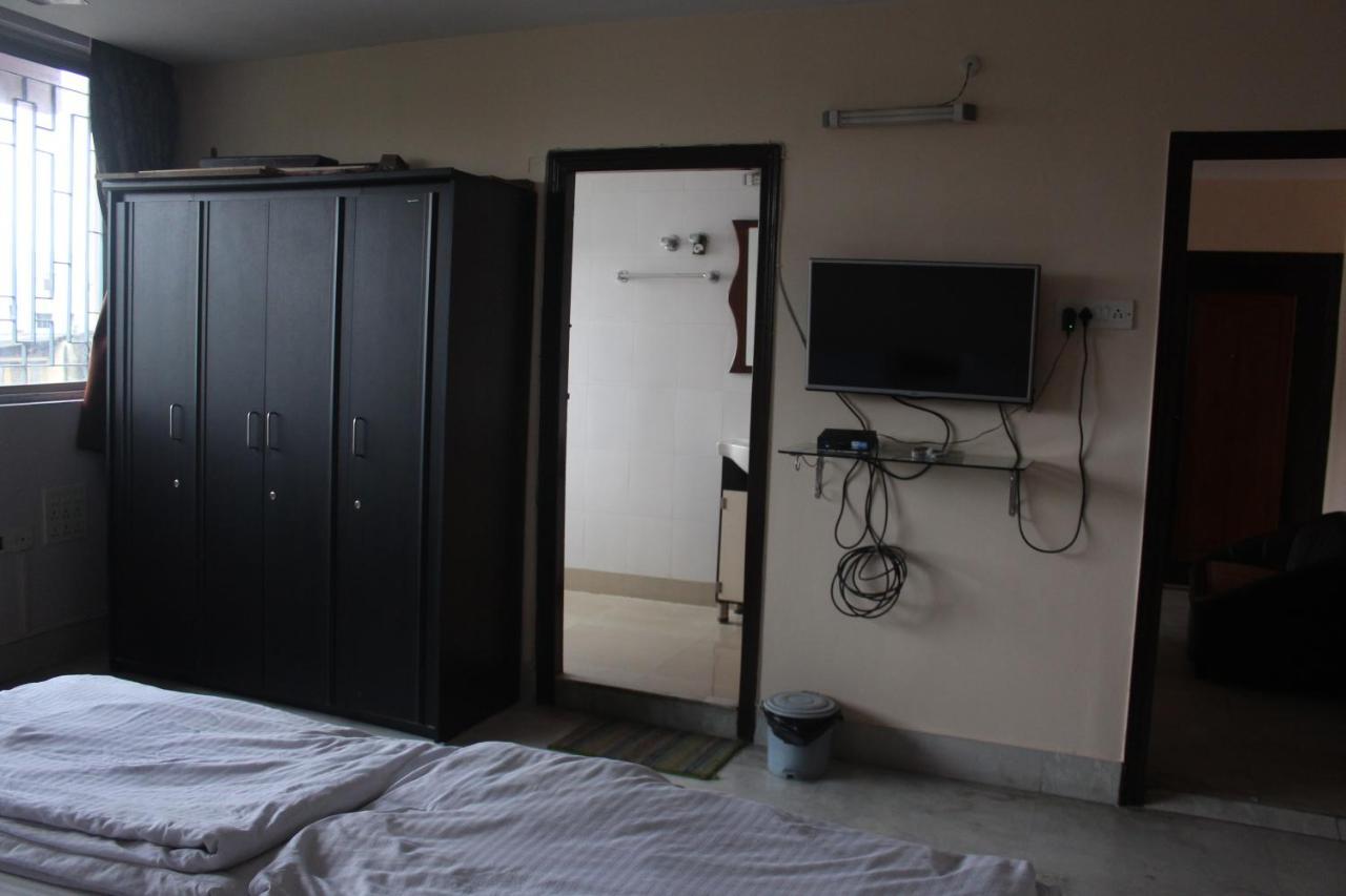 Service Apartments, Park Street, Calcutta Esterno foto