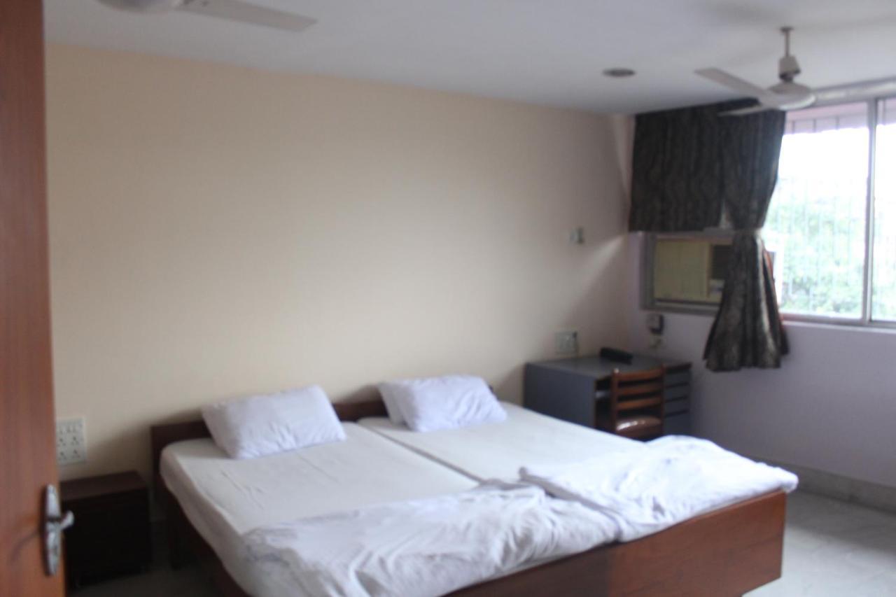 Service Apartments, Park Street, Calcutta Esterno foto