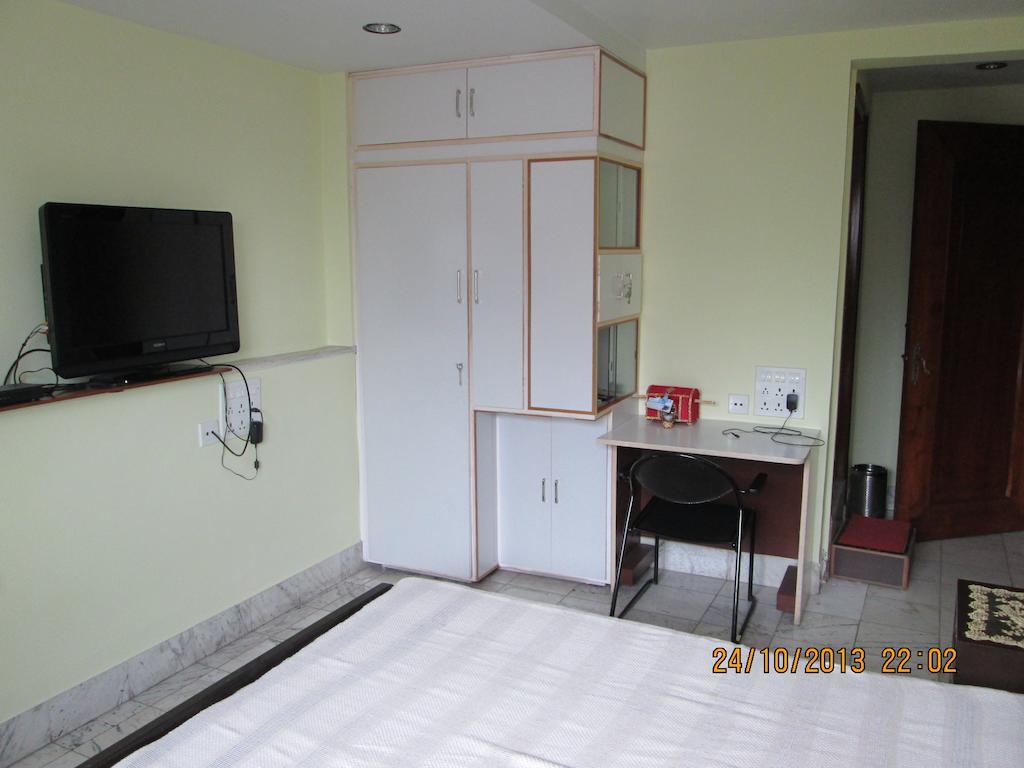 Service Apartments, Park Street, Calcutta Camera foto