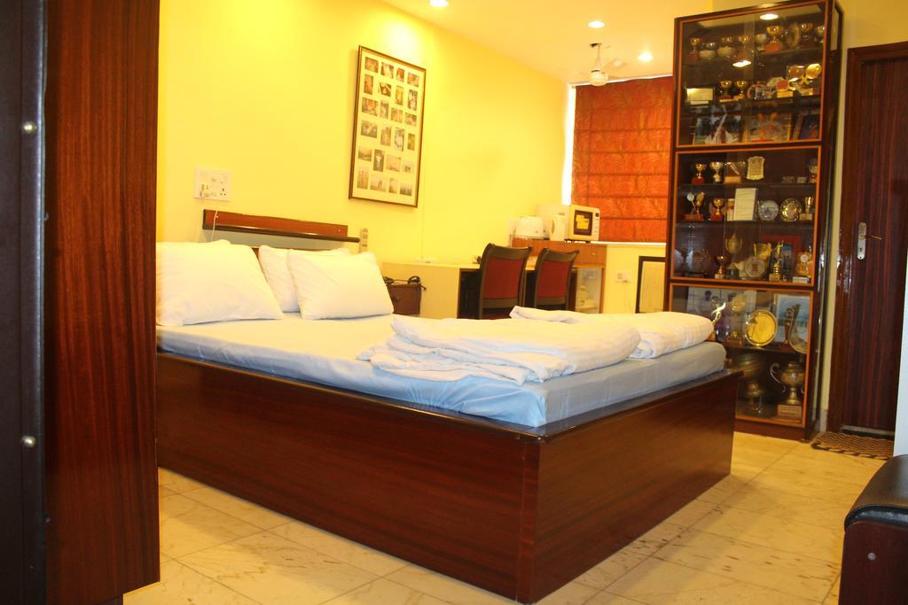 Service Apartments, Park Street, Calcutta Esterno foto