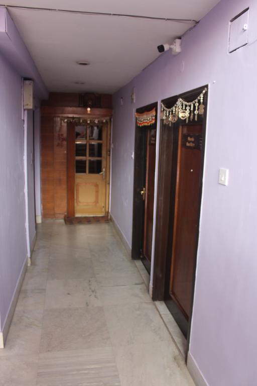 Service Apartments, Park Street, Calcutta Esterno foto